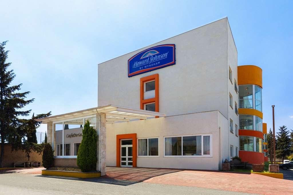 Howard Johnson By Wyndham Толука-де-Лердо Экстерьер фото